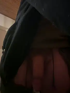 Snapshot of bart98geil chatting on 12, 2, 2026 bart98geil online show from 12, 2, 2026