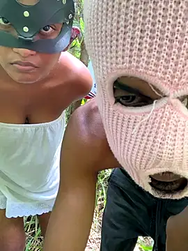 couplesexroom online show from 4, 12, 2025