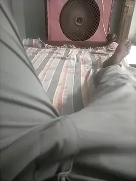 Snapshot of pappy143 chatting on 5, 11, 2025 pappy143 online show from 5, 11, 2025