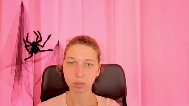 CuteEllii online show from 17, 11, 2025