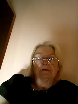 AmyLove353 online show from 12, 2, 2026