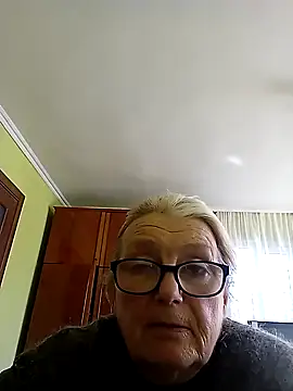 AmyLove353 online show from 3, 3, 2026