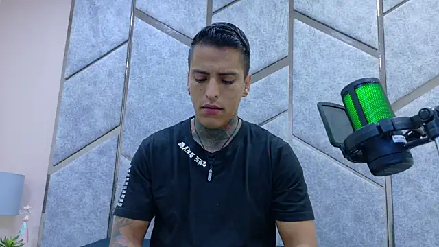 Victor Montero online show from 22, 10, 2025