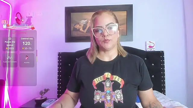elena vega online show from 24, 10, 2025