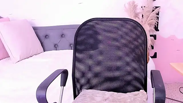 gracehall 1 online show from 27, 11, 2025