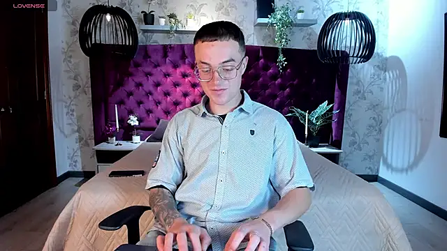 Lil James online show from 22, 11, 2025