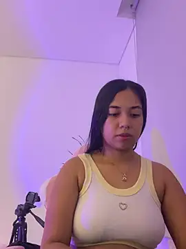 aly nicols online show from 22, 12, 2025