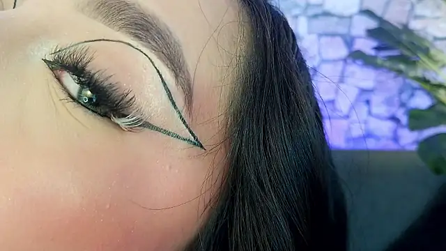 mia roux1 online show from 19, 11, 2025