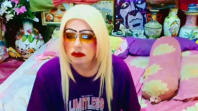 Snapshot of horni4luv chatting on 27, 11, 2025 horni4luv online show from 27, 11, 2025