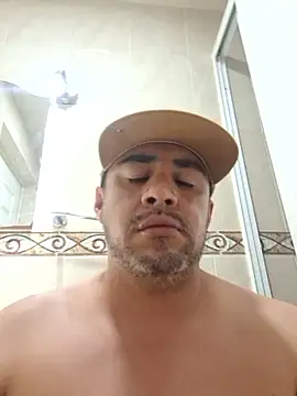 Snapshot of Manu2412 chatting on 21, 10, 2025 Manu2412 online show from 21, 10, 2025