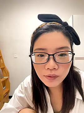 Snapshot of Nlen_baby chatting on 18, 11, 2025 Nlen baby online show from 18, 11, 2025