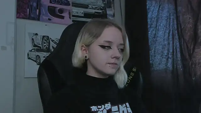 Holy Mistress S online show from 7, 4, 2026