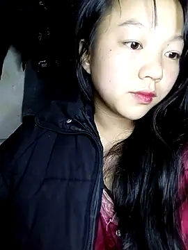 Quynhsumon online show from 10, 2, 2026