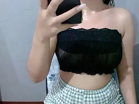 Skinny Jean18xxx online show from 7, 5, 2026