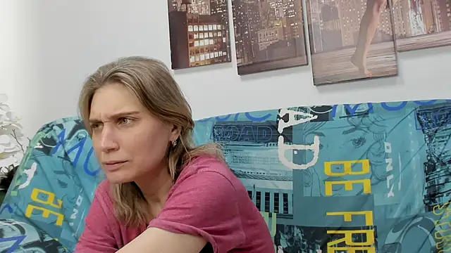 Snapshot of Tenderly_Sophie chatting on 22, 2, 2026 Tenderly Sophie online show from 22, 2, 2026