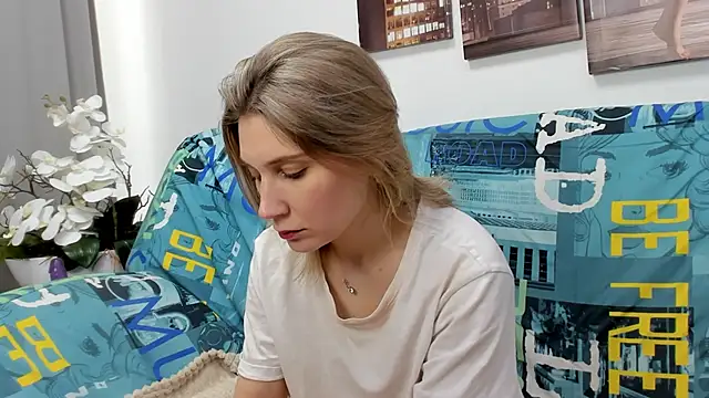 Snapshot of Tenderly_Sophie chatting on 2, 3, 2026 Tenderly Sophie online show from 2, 3, 2026