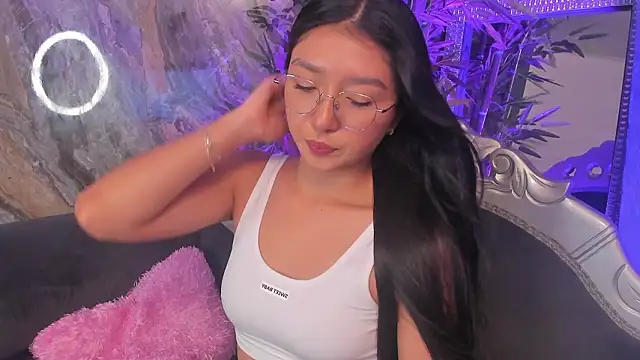 sydney miller  online show from 24, 3, 2026