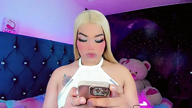 Alannys xHotx online show from 18, 2, 2026