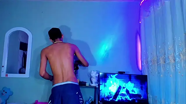 boyswantingplay online show from 25, 2, 2026