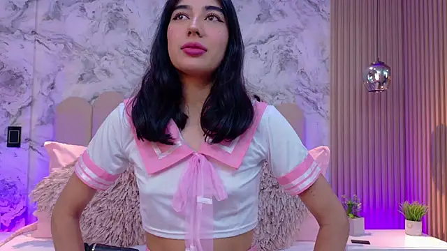 AdelineJhones online show from 25, 10, 2025