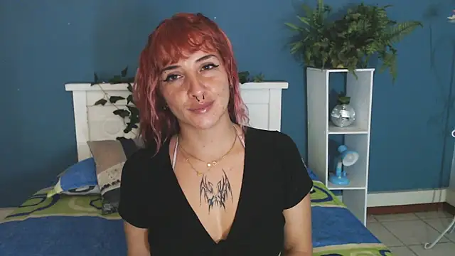 Snapshot of Samantha__Benet chatting on 28, 4, 2026 Samantha Benet online show from 28, 4, 2026