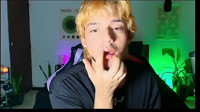 Snapshot of Habel__moretti chatting on 21, 2, 2026 Habel moretti online show from 21, 2, 2026