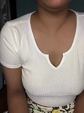 Cute Marina online show from 8, 7, 2026