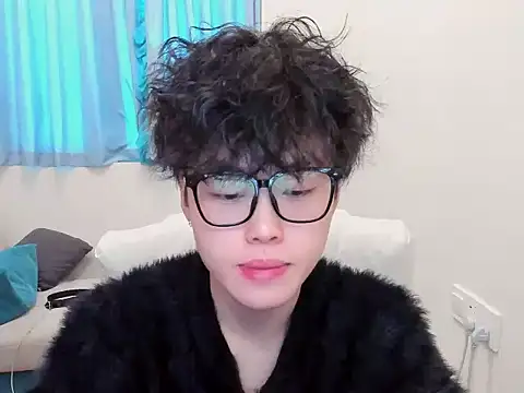 L1kuto online show from 5, 11, 2025