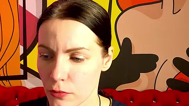 SofieMoons online show from 5, 12, 2025