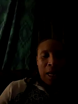 Snapshot of CreammieDelite chatting on 30, 10, 2025 CreammieDelite online show from 30, 10, 2025