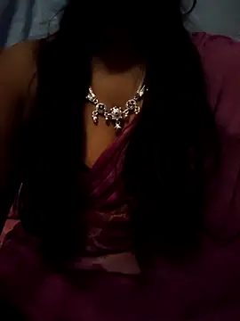 Ezabelljohn online show from 6, 4, 2026