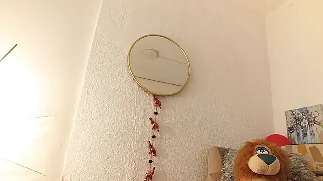 CarolineAikos online show from 7, 2, 2026