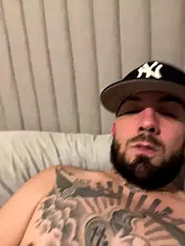 Snapshot of Jamall27 chatting on 6, 1, 2026 Jamall27 online show from 6, 1, 2026