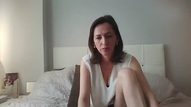 ArianaStarr online show from 24, 4, 2026