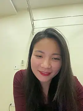 Snapshot of Bee_Yellow00 chatting on 20, 12, 2025 Bee Yellow00 online show from 20, 12, 2025