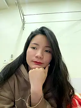 Snapshot of Bee_Yellow00 chatting on 11, 1, 2026 Bee Yellow00 online show from 11, 1, 2026