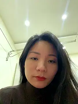 Snapshot of Bee_Yellow00 chatting on 13, 1, 2026 Bee Yellow00 online show from 13, 1, 2026