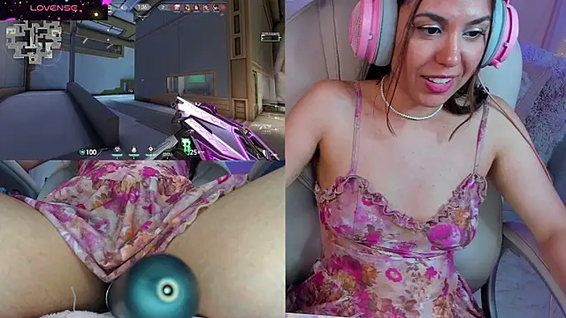 VenusIsLove  online show from 10, 2, 2025