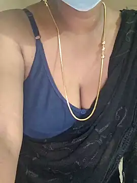 Snapshot of sivashree chatting on 3, 3, 2026 sivashree online show from 3, 3, 2026