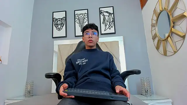 adams bobby online show from 9, 4, 2026