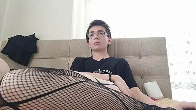 minikkdunyam online show from 3, 11, 2025