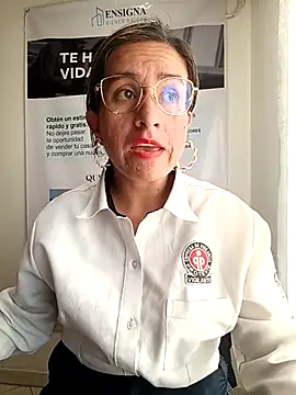 Snapshot of Valentina--1 chatting on 15, 5, 2026 Valentina--1 online show from 15, 5, 2026