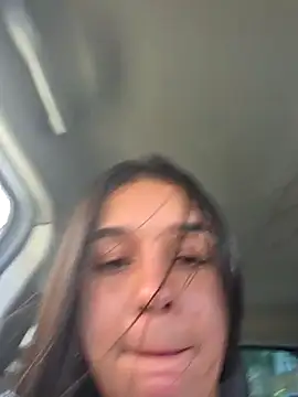 ISA NIXON online show from 15, 12, 2025