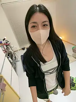 akimix xoxo online show from 11, 4, 2026