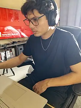 Ais B10 online show from 23, 11, 2025