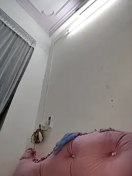 ezabel- online show from 14, 12, 2025