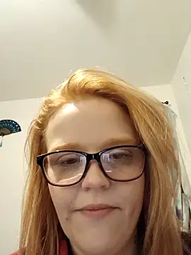 bbsquirrel9 online show from 24, 10, 2025