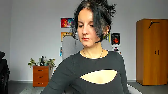 StellaAnia online show from 28, 10, 2025