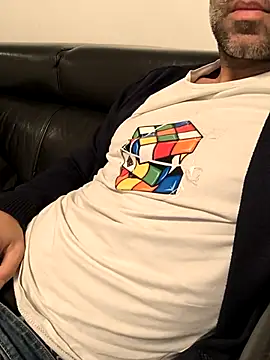 Evasionee online show from 8, 11, 2025