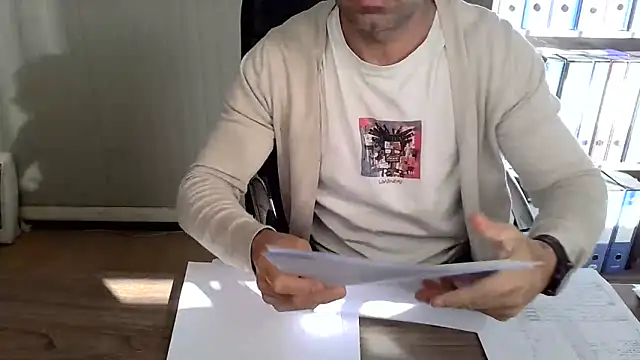 Evasionee online show from 14, 11, 2025